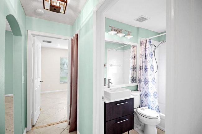 3218 Sw Crumpacker St, House other with 3 bedrooms, 2 bathrooms and null parking in Port Saint Lucie FL | Image 35
