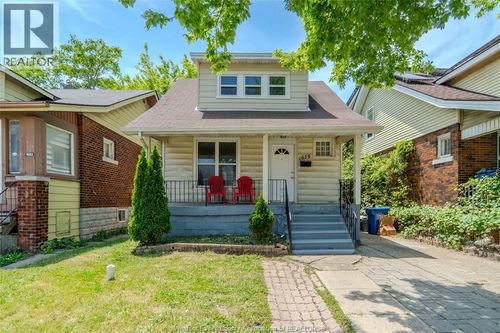 1679 Howard Ave, Windsor, ON, N8X3T6 | Card Image