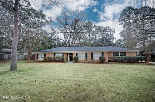 219 Rollingwood Dr, Jackson, MS, 39211-4721 | Card Image