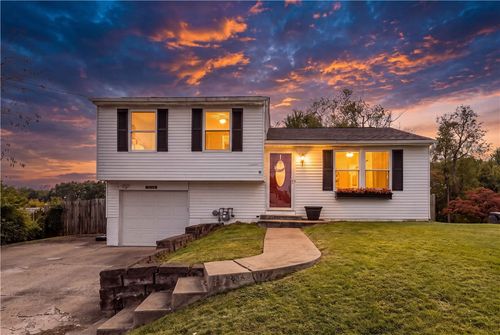 3098 Countryside Dr, Allison Park, PA, 15101-3934 | Card Image