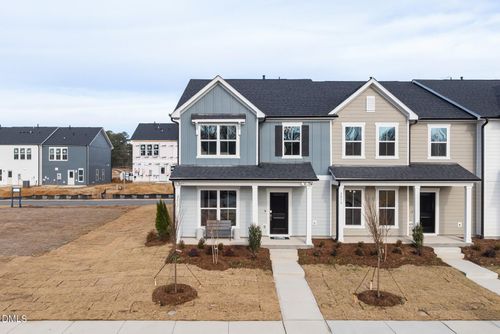 2817 Denson Rd, Willow Spring, NC, 27592-5504 | Card Image