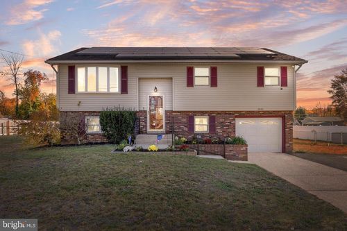 1031 Byrd Dr, Woodbury, NJ, 08096-6033 | Card Image