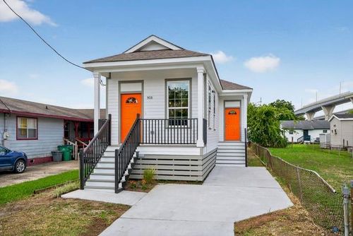 918 Pailet Ave, Harvey, LA, 70058-3713 | Card Image