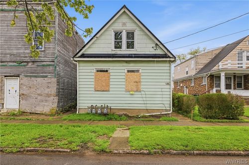 545 20th St, Niagara Falls, NY, 14301-2380 | Card Image