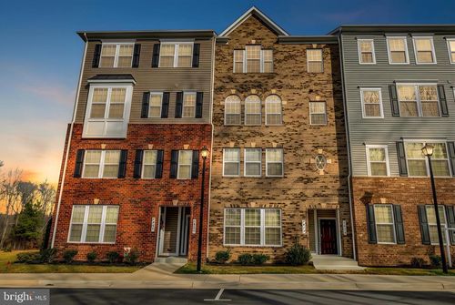 7977 Independence Dr, SPOTSYLVANIA, VA, 22553-3850 | Card Image