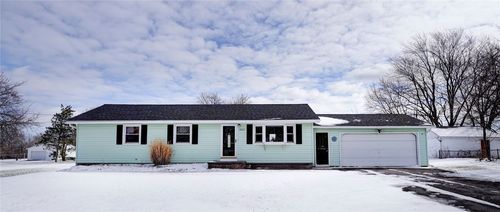 2033 County Road 8, Canandaigua, NY, 14424-8209 | Card Image