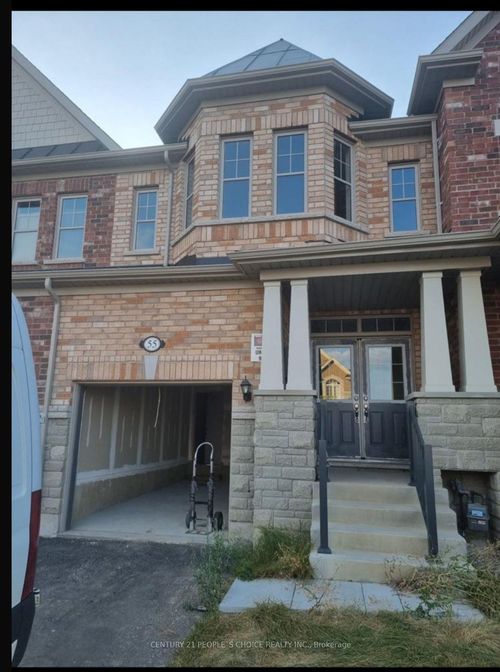 55 Finegan Cir, Brampton, ON, L7A4Z8 | Card Image