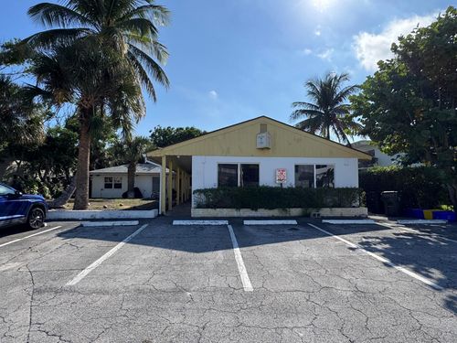 2-110 Cascade Ln, Palm Beach Shores, FL, 33404-5711 | Card Image