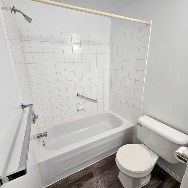 104A - 5611 10 Ave, Condo with 2 bedrooms, 1 bathrooms and 1 parking in Edson AB | Image 21