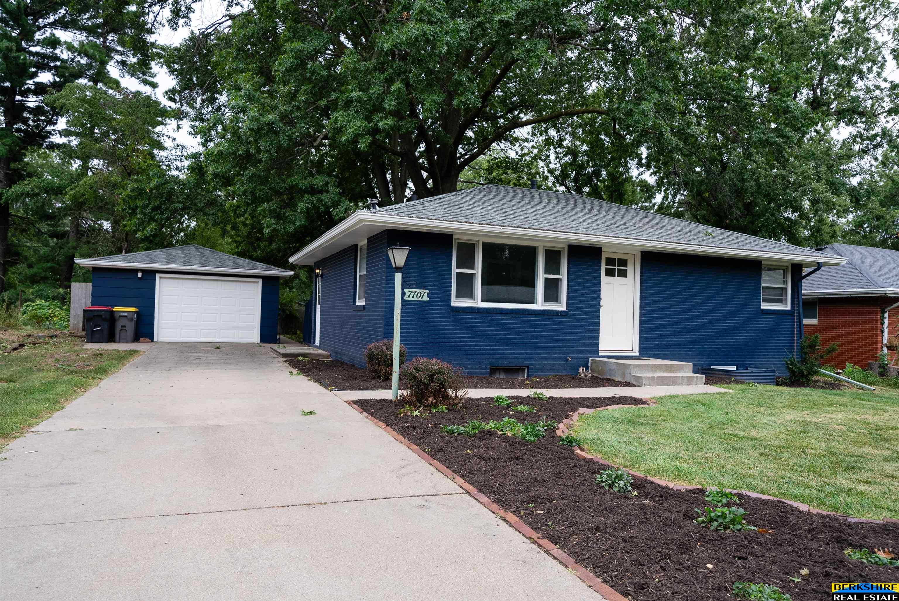 Starr St, Lincoln, NE 68505