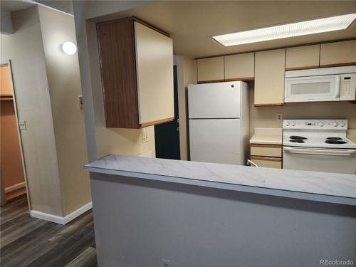 apt-205-1011 S Ironton St, Aurora, CO, 80012-3029 | Card Image