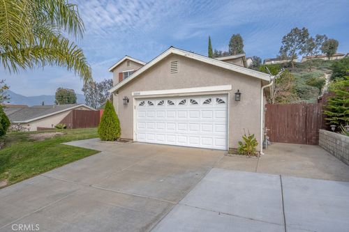 12200 Crest Ave, Sylmar, CA, 91342-5505 | Card Image