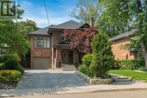 82 Brooke Avenue, Toronto (Bedford Park-Nortown), ON, M5M2J9 | Card Image