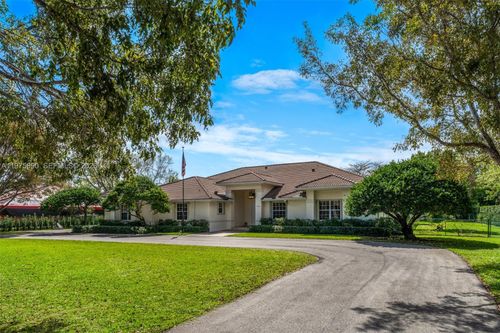 7280 Sw 100th St, Pinecrest, FL, 33156-3121 | Card Image