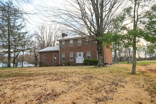 843 Halltown Rd, Portland, TN, 37148-9072 | Card Image