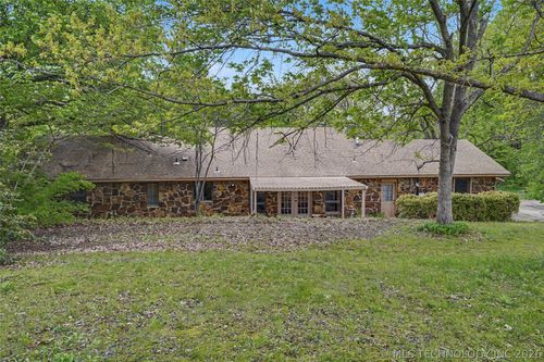 10947 S 209th East Ave, Broken Arrow, OK, 74014-3554 | Card Image