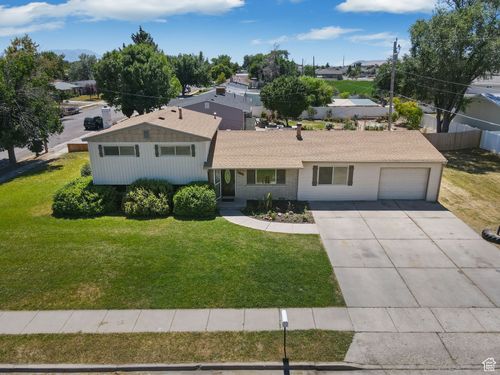 713 225, Tremonton, UT, 84337-1737 | Card Image