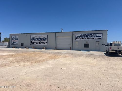 12320 S Yucca Frontage Rd, Yucca, AZ, 86438 | Card Image