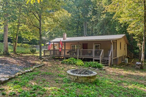 4326 White Oak Dr, Hiawassee, GA, 30546-4753 | Card Image