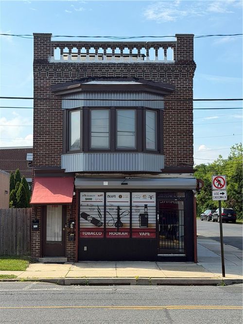 1102 Hanover Ave, Allentown, PA, 18109-2092 | Card Image