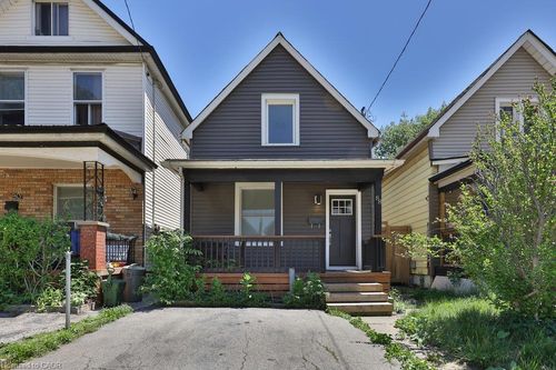 88 Chestnut Ave, Hamilton, ON, L8L6K9 | Card Image