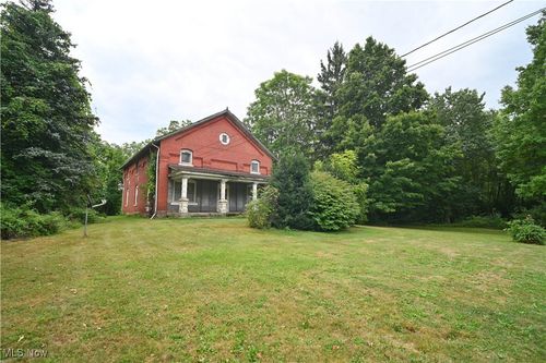 11587 South Ave, North Lima, OH, 44452-9527 | Card Image