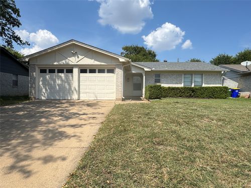 6609 Oaklawn Dr, Watauga, TX, 76148-2330 | Card Image