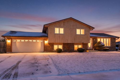 16942 89th Ave, Orland Hills, IL, 60487-7278 | Card Image