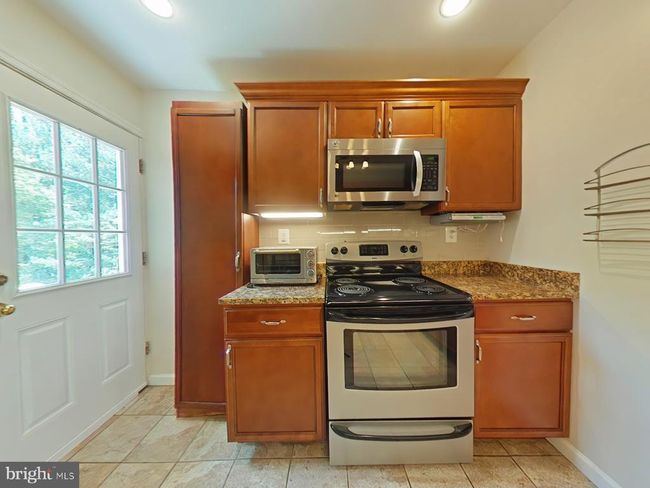 9210 Glenville Rd, House other with 4 bedrooms, 2 bathrooms and null parking in SILVER SPRING MD | Image 7