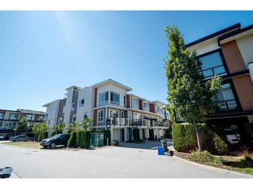 64-20857 77a Ave, Langley, BC, V2Y0W7 | Card Image