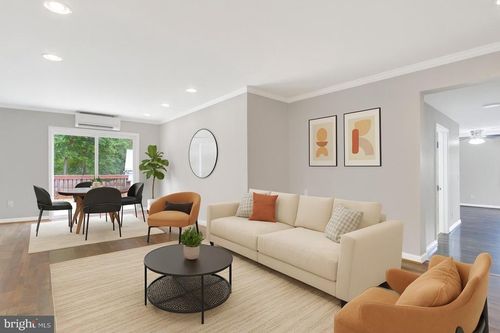 27 Maple St, GETTYSBURG, PA, 17325-7817 | Card Image