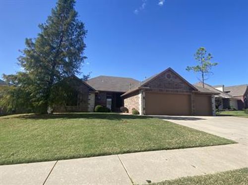 17117 Platinum Lane, Edmond, OK, 73012 | Card Image