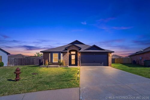 13364 N 133rd East Ave, Collinsville, OK, 74021-4434 | Card Image