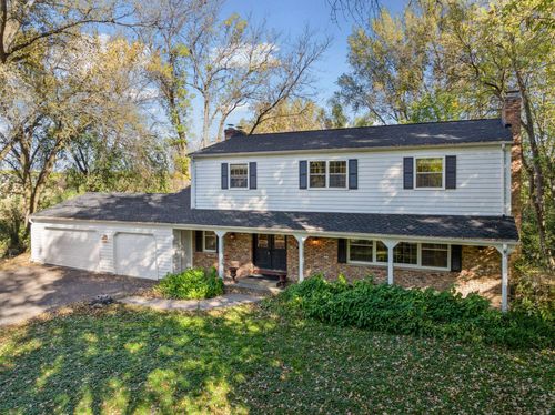 485 Vixen Rd, Wayzata, MN, 55391-9517 | Card Image