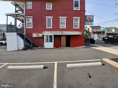 521 Dock St, Schuylkill Haven, PA, 17972-1100 | Card Image