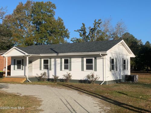 185 Saints Delight Church Rd, New Bern, NC, 28560-7236 | Card Image