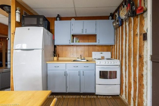 1020 Coutlee Point Lane, House other with 2 bedrooms, 1 bathrooms and 3 parking in Sharbot Lake ON | Image 11