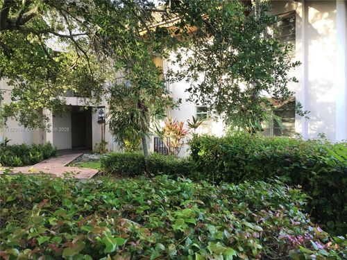 apt-p2-9472 Sw 77th Ave, Miami, FL, 33156-7985 | Card Image