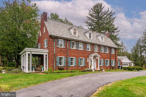 407 N Tulpehocken Rd, READING, PA, 19601-1076 | Card Image