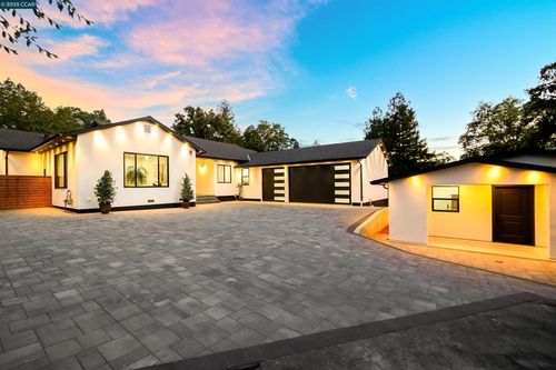 1080 Scots Ln, Walnut Creek, CA, 94596-5457 | Card Image