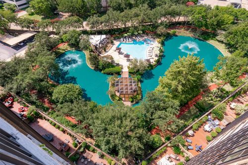 apt-537-5200 Keller Springs Rd, Dallas, TX, 75248-2743 | Card Image