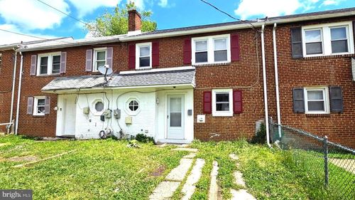 18 S Pennewell Dr, WILMINGTON, DE, 19809-3316 | Card Image