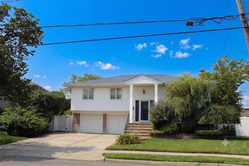 3186 Ocean Harbor Drive, Hempstead, NY, 11572 | Card Image