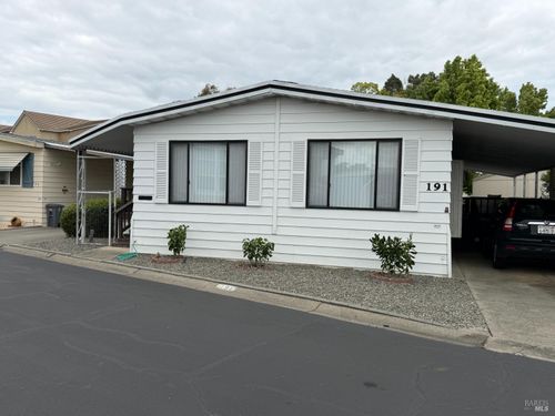 191 Lemon Tree Cir, Vacaville, CA, 95687-3218 | Card Image