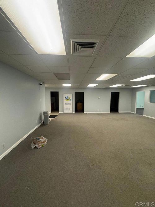 7700 Downing Ave, Bakersfield, CA, 93308-5012 | Card Image