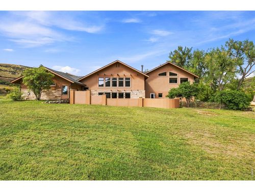 9680 W County Road 38 E, Loveland, CO, 80538-9575 | Card Image