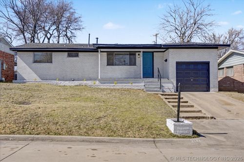 2132 S 76th East Pl, Tulsa, OK, 74129-2436 | Card Image