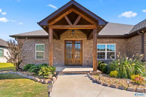 1207 Glendora Ave, Tuscumbia, AL, 35674-4387 | Card Image