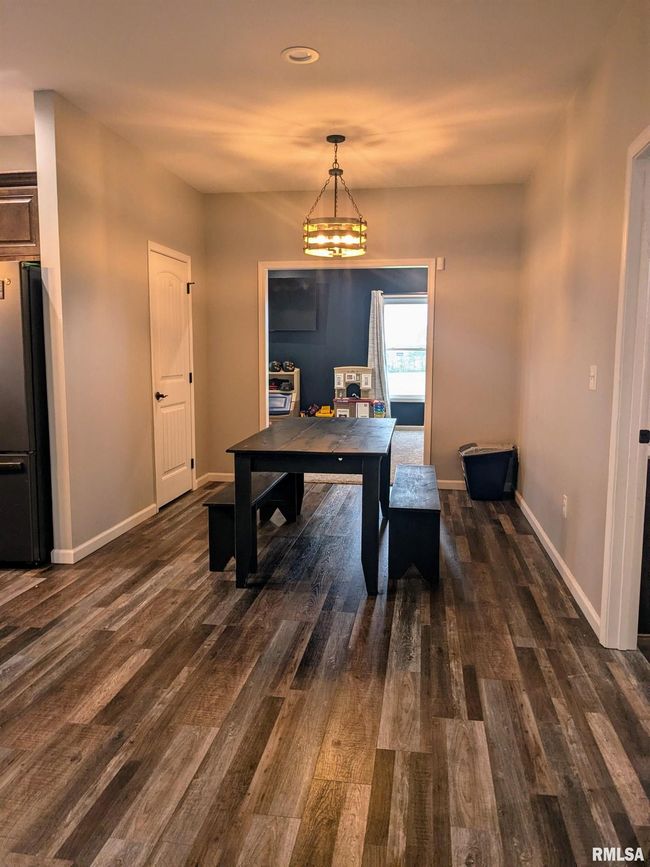 17359 Log Cabin Rd, House other with 4 bedrooms, 3 bathrooms and null parking in Ewing IL | Image 9