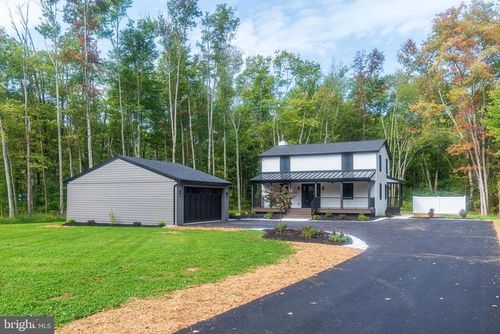 933 Forrest Rd, SELLERSVILLE, PA, 18960-1105 | Card Image